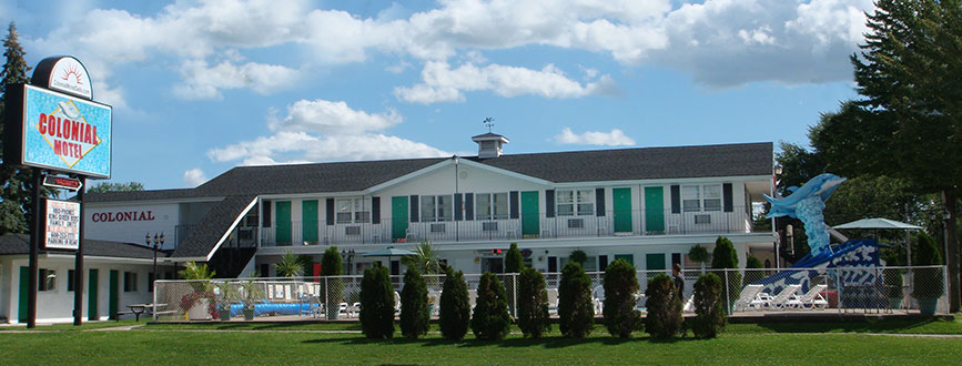 Colonial Motel Heated Pool